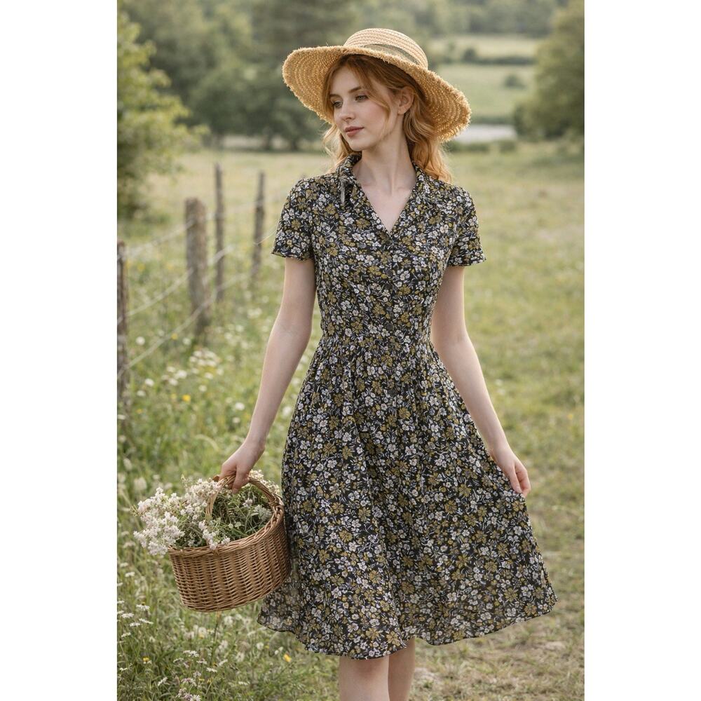 Vtg Erika Ditzy Floral Shirt Dress Size PL Button Front Dainty Sunflower Cottage